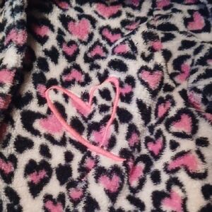 Victoria's Secret Pink Leopard Print Fluffy Short Robe Size M/L
